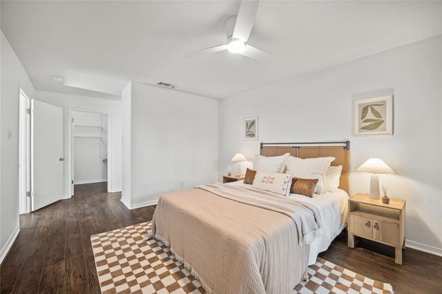 1510 W North Loop BLVD 424, Austin, TX 78756