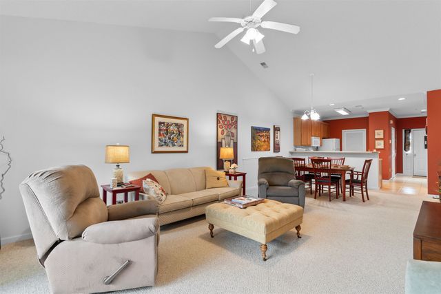 5846 Longwood Dr Unit 303, Murrells Inlet, SC 29576