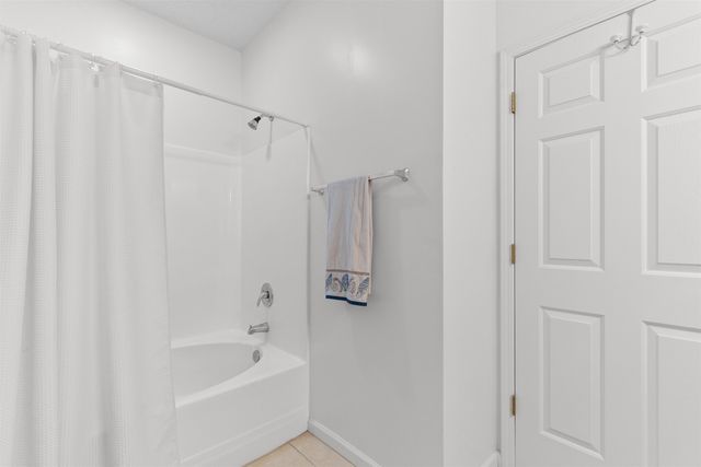 5846 Longwood Dr Unit 303, Murrells Inlet, SC 29576