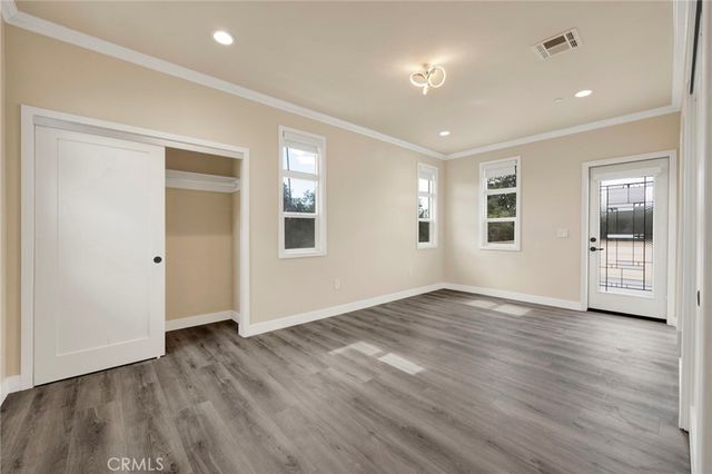 74 S Oak Avenue, Pasadena, CA 91107