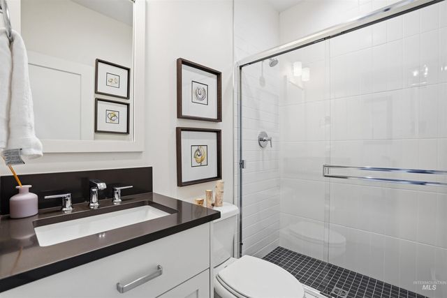 868 W Grassland St, Middleton, ID 83644