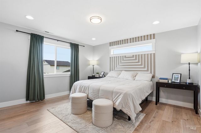 868 W Grassland St, Middleton, ID 83644