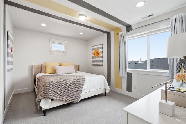 868 W Grassland St, Middleton, ID 83644