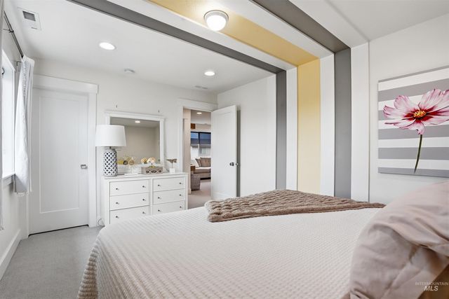 868 W Grassland St, Middleton, ID 83644