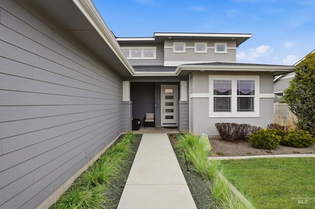 868 W Grassland St, Middleton, ID 83644