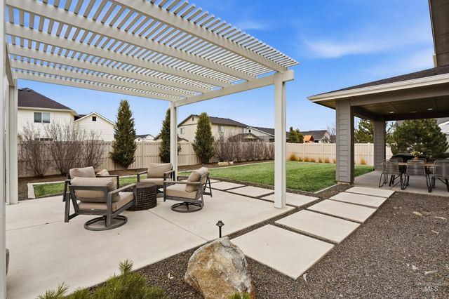 868 W Grassland St, Middleton, ID 83644