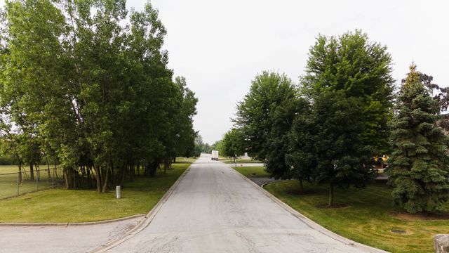 16230 S 107th Avenue, Orland Park, IL 60467