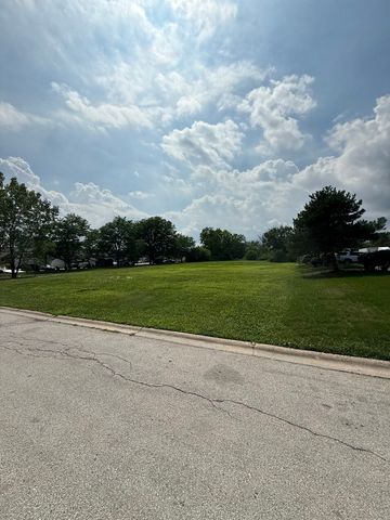 16230 S 107th Avenue, Orland Park, IL 60467