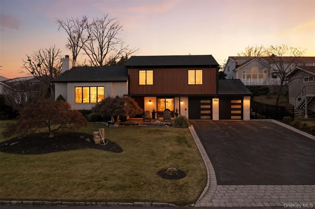 76 Kensington Oval, New Rochelle, NY 10805