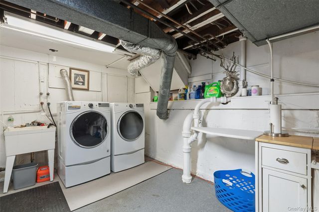 76 Kensington Oval, New Rochelle, NY 10805