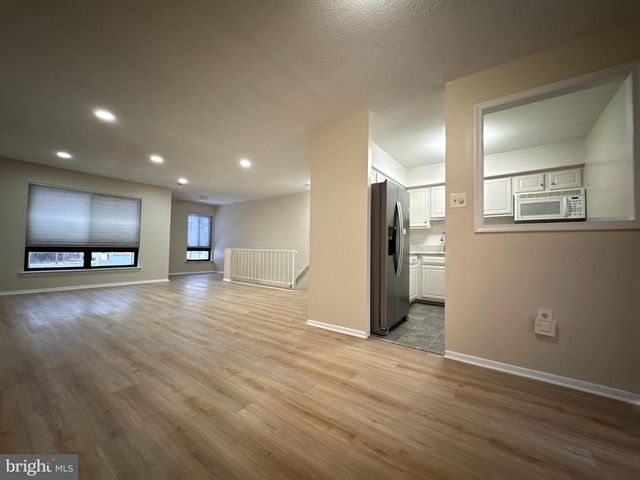 24 ASHLEY CT, Marlton, NJ 08053