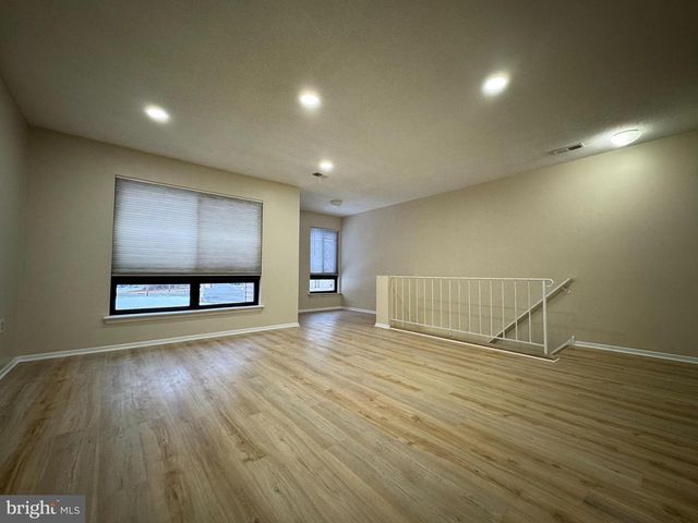 24 ASHLEY CT, Marlton, NJ 08053