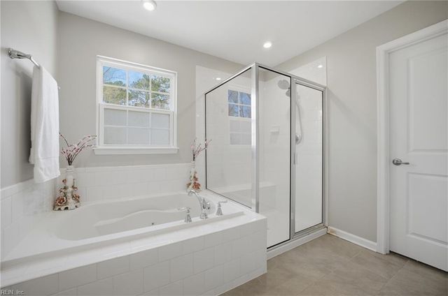 2138 Tall Pine DR, Chesapeake, VA 23323