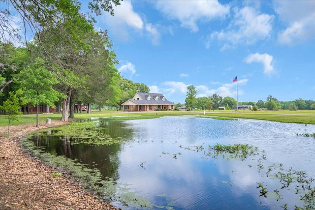 1874 VZ County Road 3213, Edgewood, TX 75117