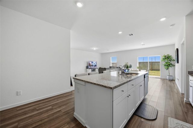 1052 Long Bay Court, Brookshire, TX 77423