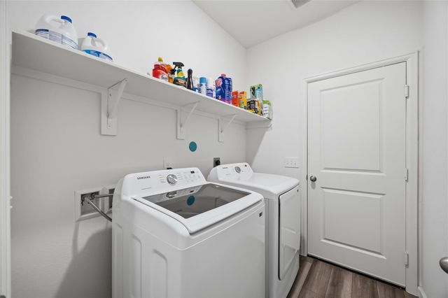 1052 Long Bay Court, Brookshire, TX 77423