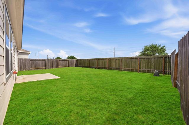 1052 Long Bay Court, Brookshire, TX 77423