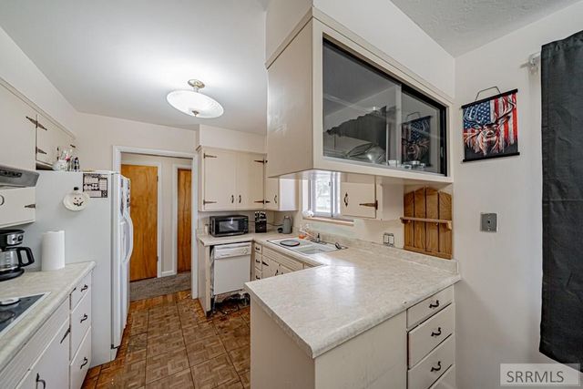 240 Lincoln Drive, Idaho Falls, ID 83401