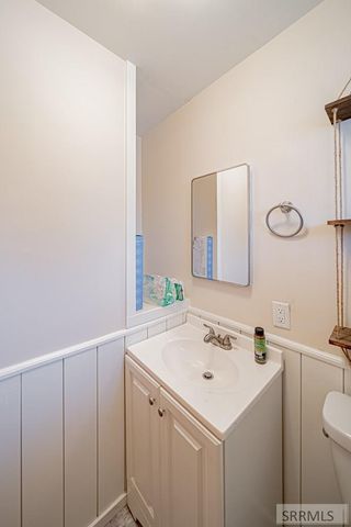 240 Lincoln Drive, Idaho Falls, ID 83401