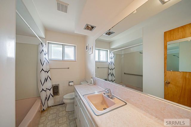 240 Lincoln Drive, Idaho Falls, ID 83401