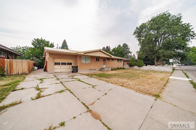 240 Lincoln Drive, Idaho Falls, ID 83401