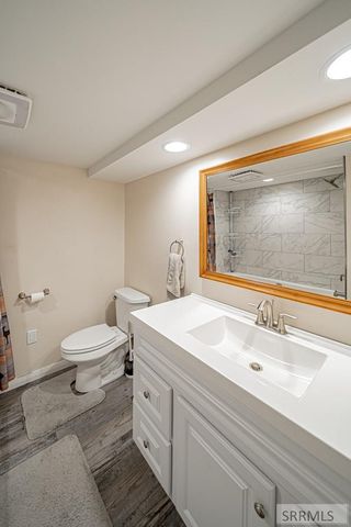 240 Lincoln Drive, Idaho Falls, ID 83401