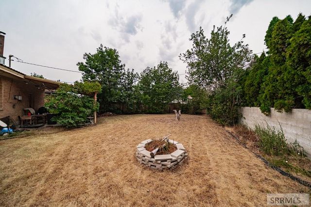 240 Lincoln Drive, Idaho Falls, ID 83401