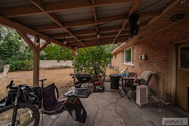 240 Lincoln Drive, Idaho Falls, ID 83401