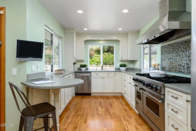 5973 Canon Court, Ventura, CA 93003