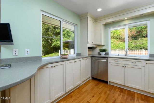 5973 Canon Court, Ventura, CA 93003