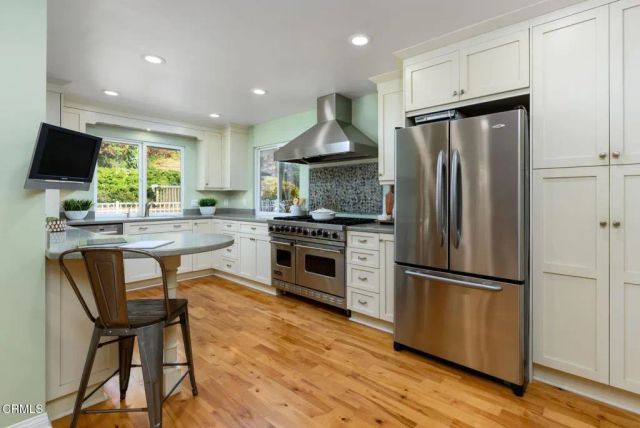 5973 Canon Court, Ventura, CA 93003