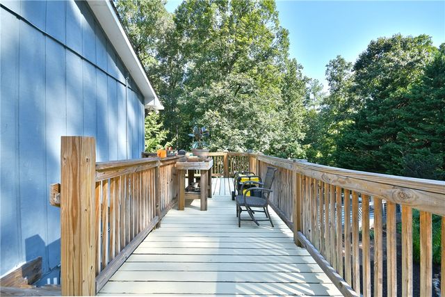 403 Stratford Drive, Seneca, SC 29678