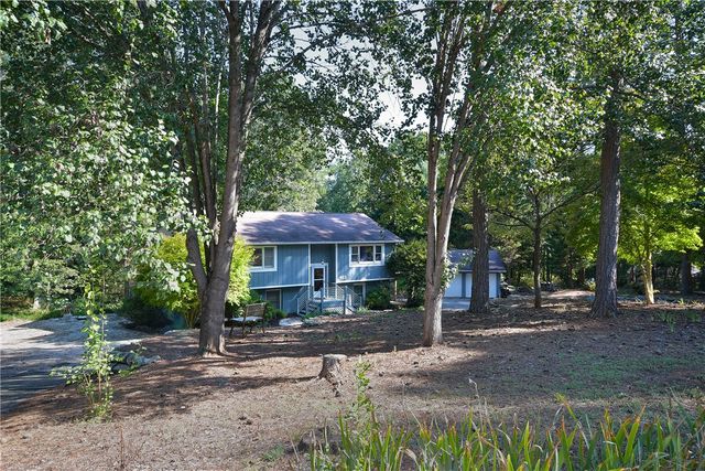 403 Stratford Drive, Seneca, SC 29678