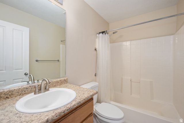 451 E APPLE LN, Pleasant Grove, UT 84062