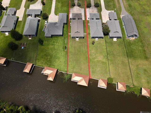 5687 Island Rd, Jarreau, LA 70749