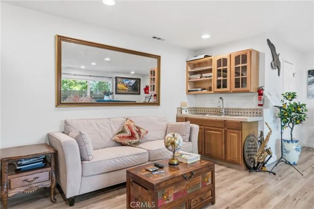195 Knoll, Big Bear Lake, CA 92315