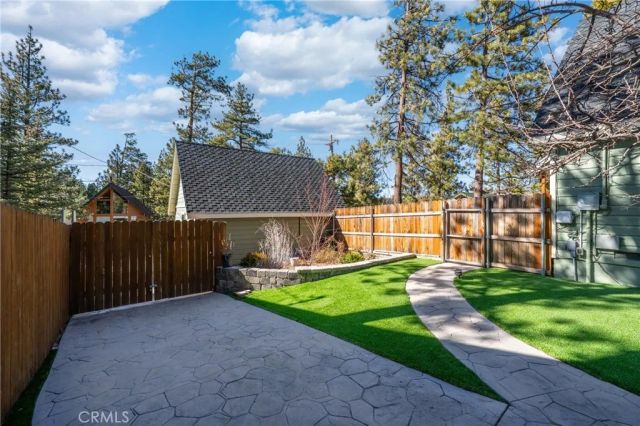 195 Knoll, Big Bear Lake, CA 92315