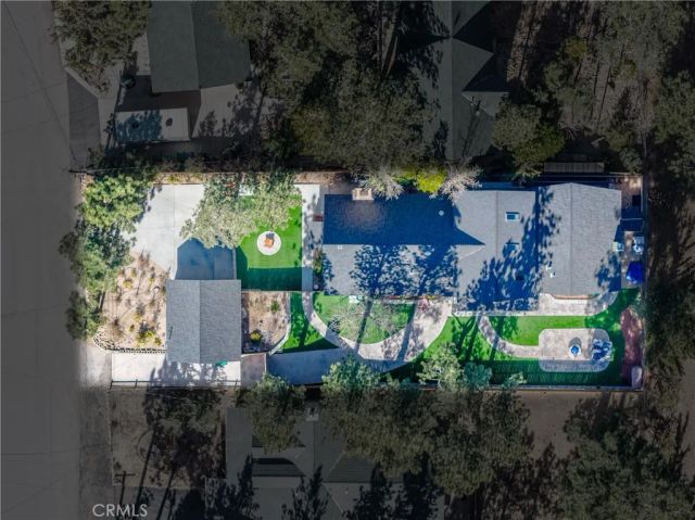 195 Knoll, Big Bear Lake, CA 92315