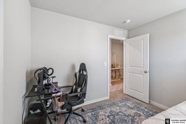 9306 Reynolds Street, Omaha, NE 68122