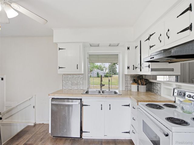 4286 Hill Road, Mundy Township, MI 48473