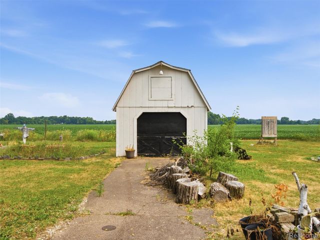 4286 Hill Road, Mundy Township, MI 48473