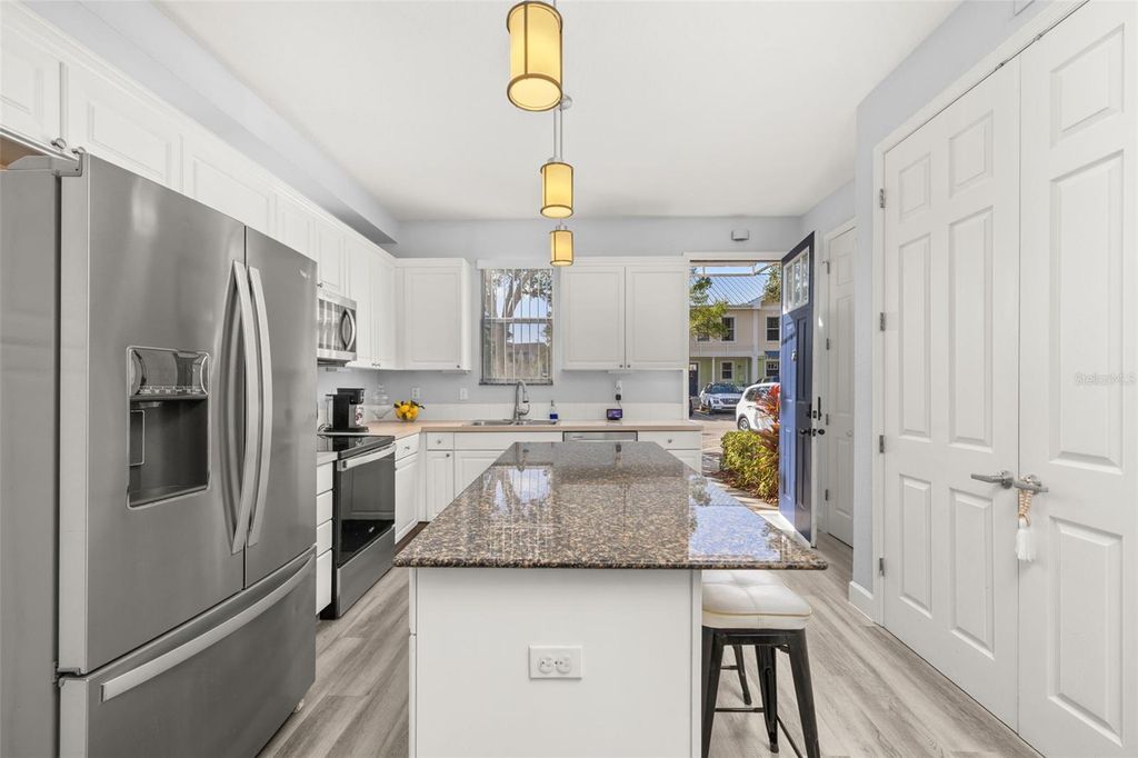 Image 3 of property listing at 651 CORNERSTONE DRIVE, Kissimmee, FL 34744