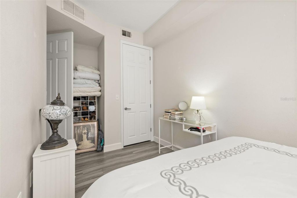 Image 37 of property listing at 651 CORNERSTONE DRIVE, Kissimmee, FL 34744