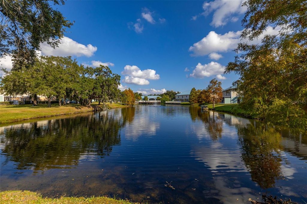 Image 50 of property listing at 651 CORNERSTONE DRIVE, Kissimmee, FL 34744