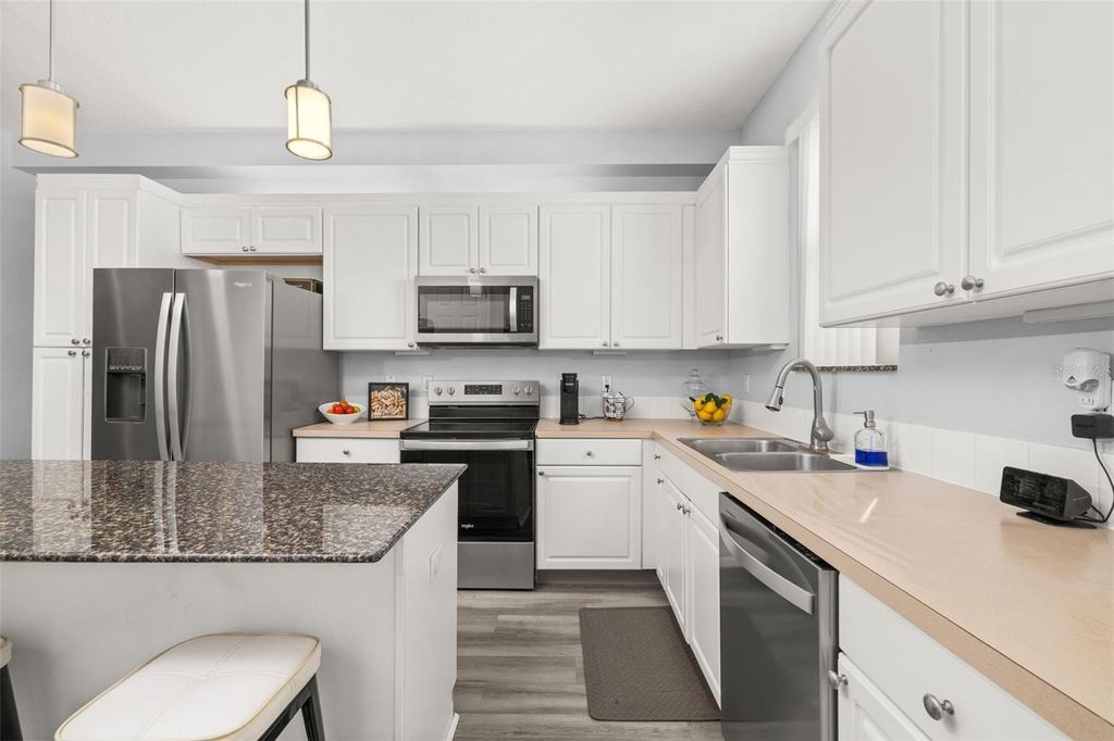 Image 6 of property listing at 651 CORNERSTONE DRIVE, Kissimmee, FL 34744