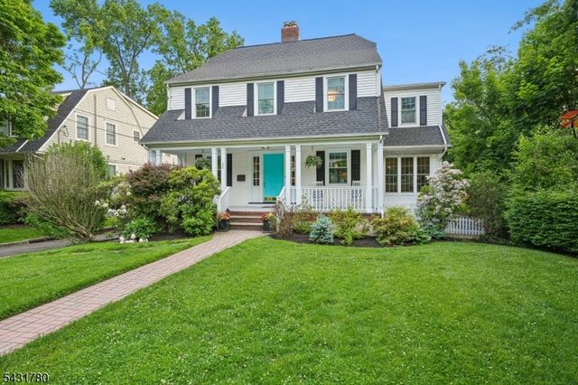 26 Mountain Ave, Maplewood Twp., NJ 07040