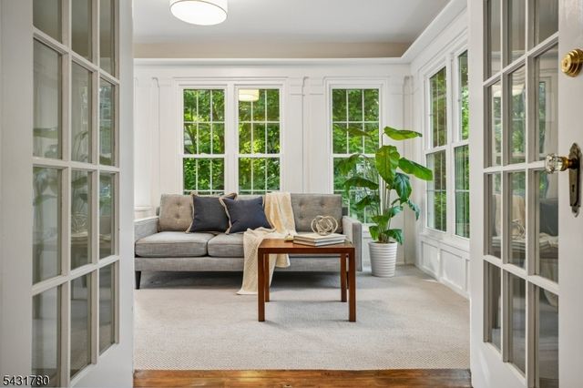 26 Mountain Ave, Maplewood Twp., NJ 07040