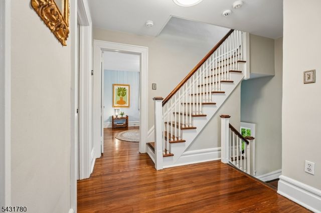 26 Mountain Ave, Maplewood Twp., NJ 07040