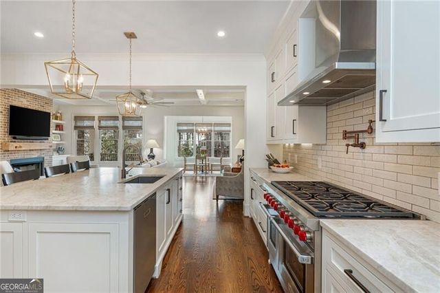 295 Marjean Way, Alpharetta, GA 30009