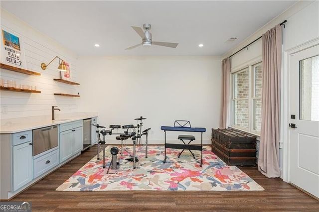 295 Marjean Way, Alpharetta, GA 30009